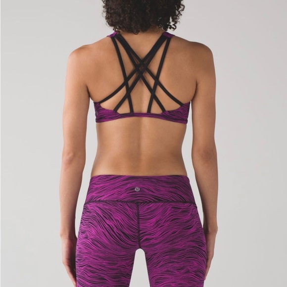 Lululemon “Free to Be Tranquil” bra in Life Line Polar Pink - Picture 4 of 7